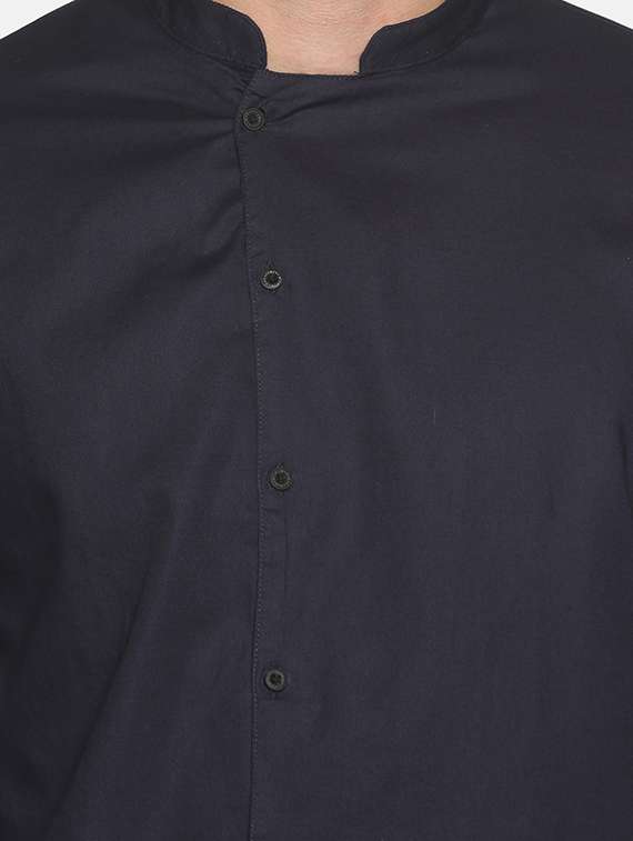 men solid mandarin neck asymmetric kurta - 18203320 -  Standard Image - 4