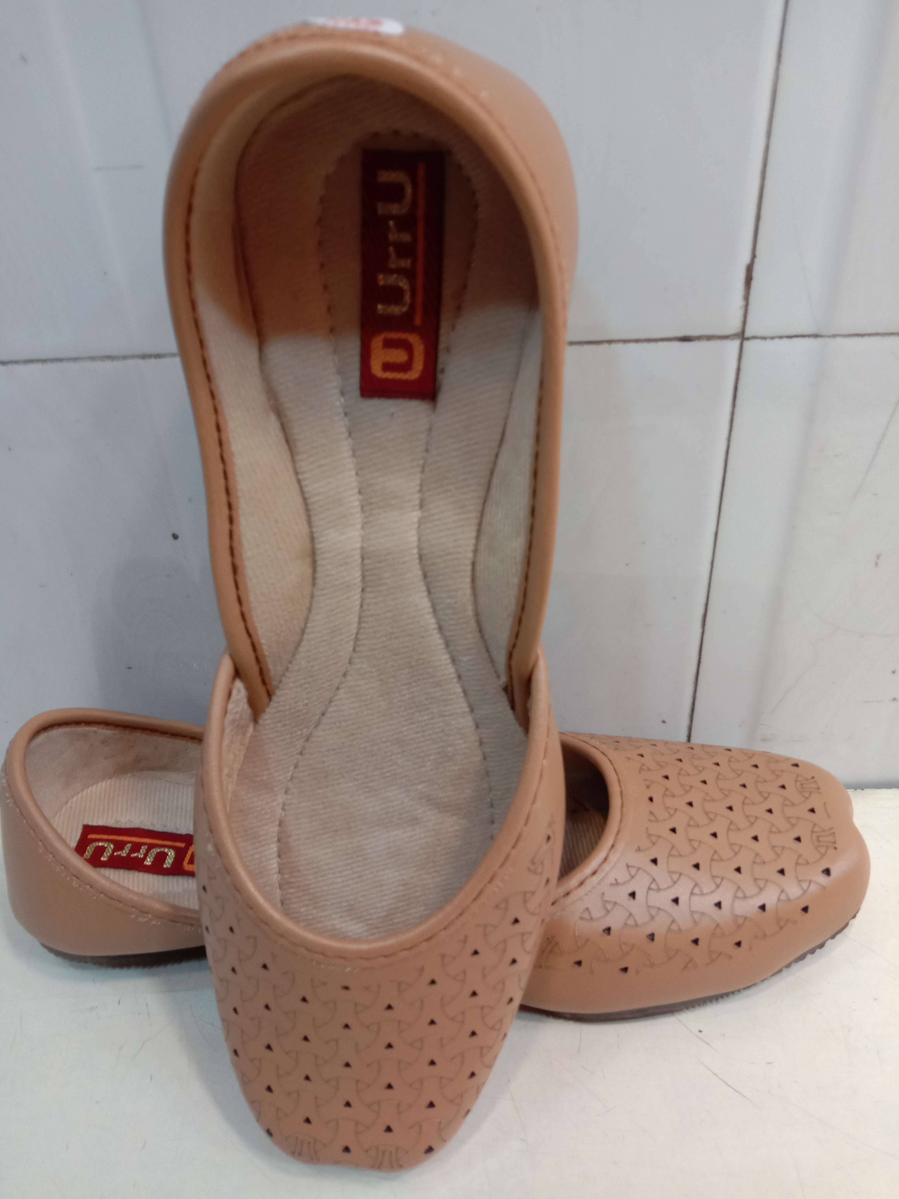ladies juti - 18203499 - Standard Image - 1