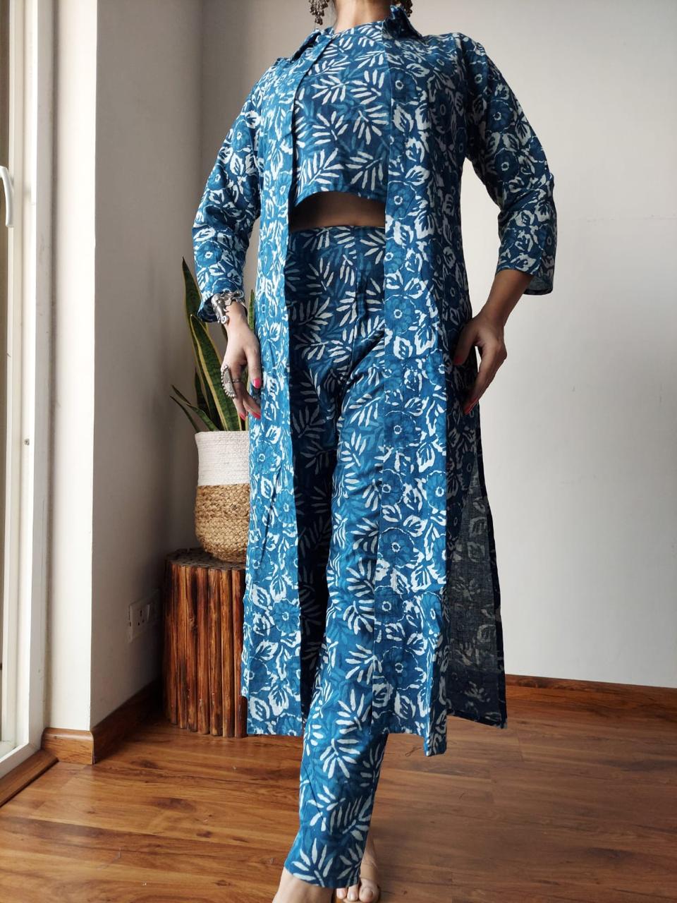 hand block printed crop top with  - 18204248 -  Standard Image - 1