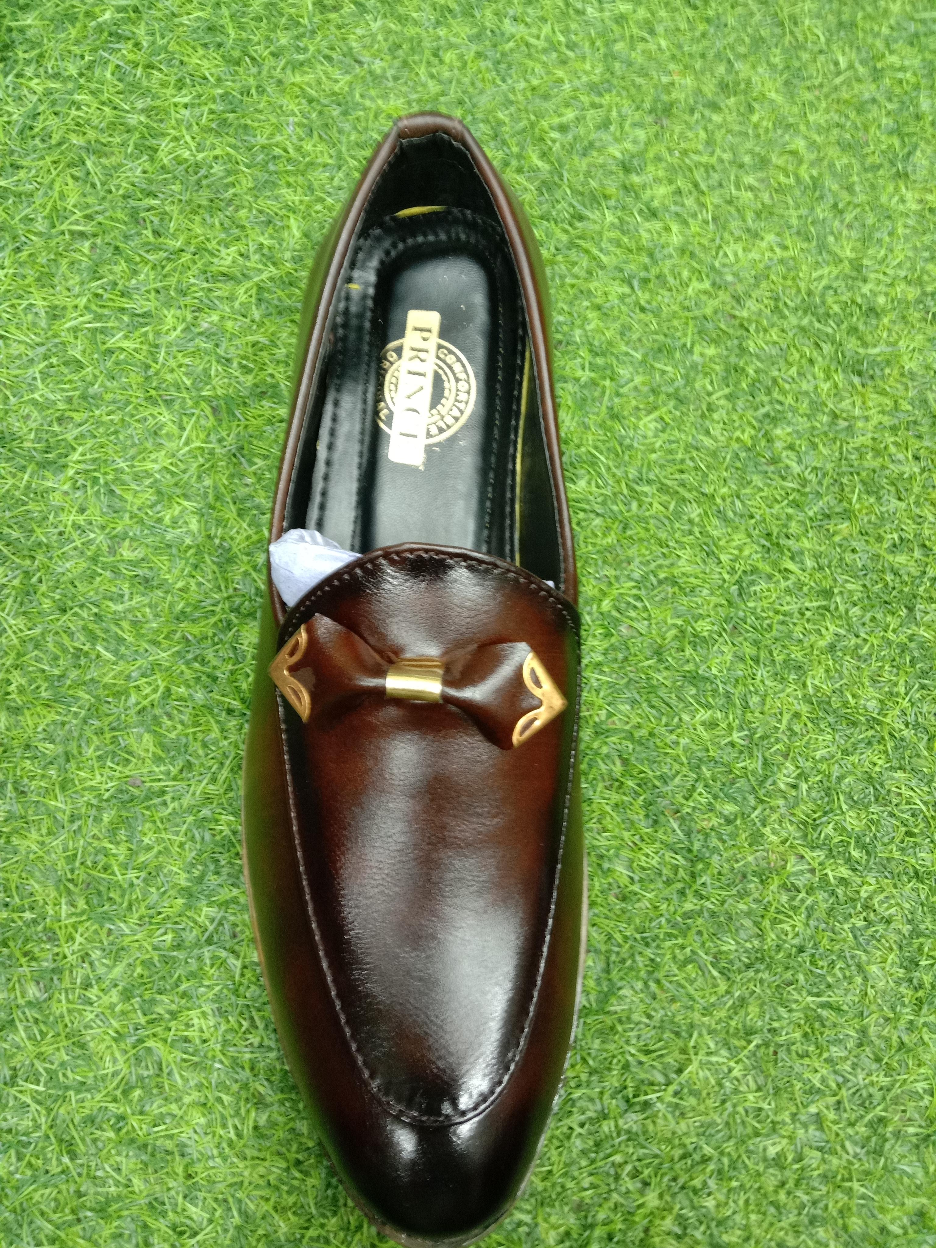 formal shoes  - 18207653 -  Standard Image - 1
