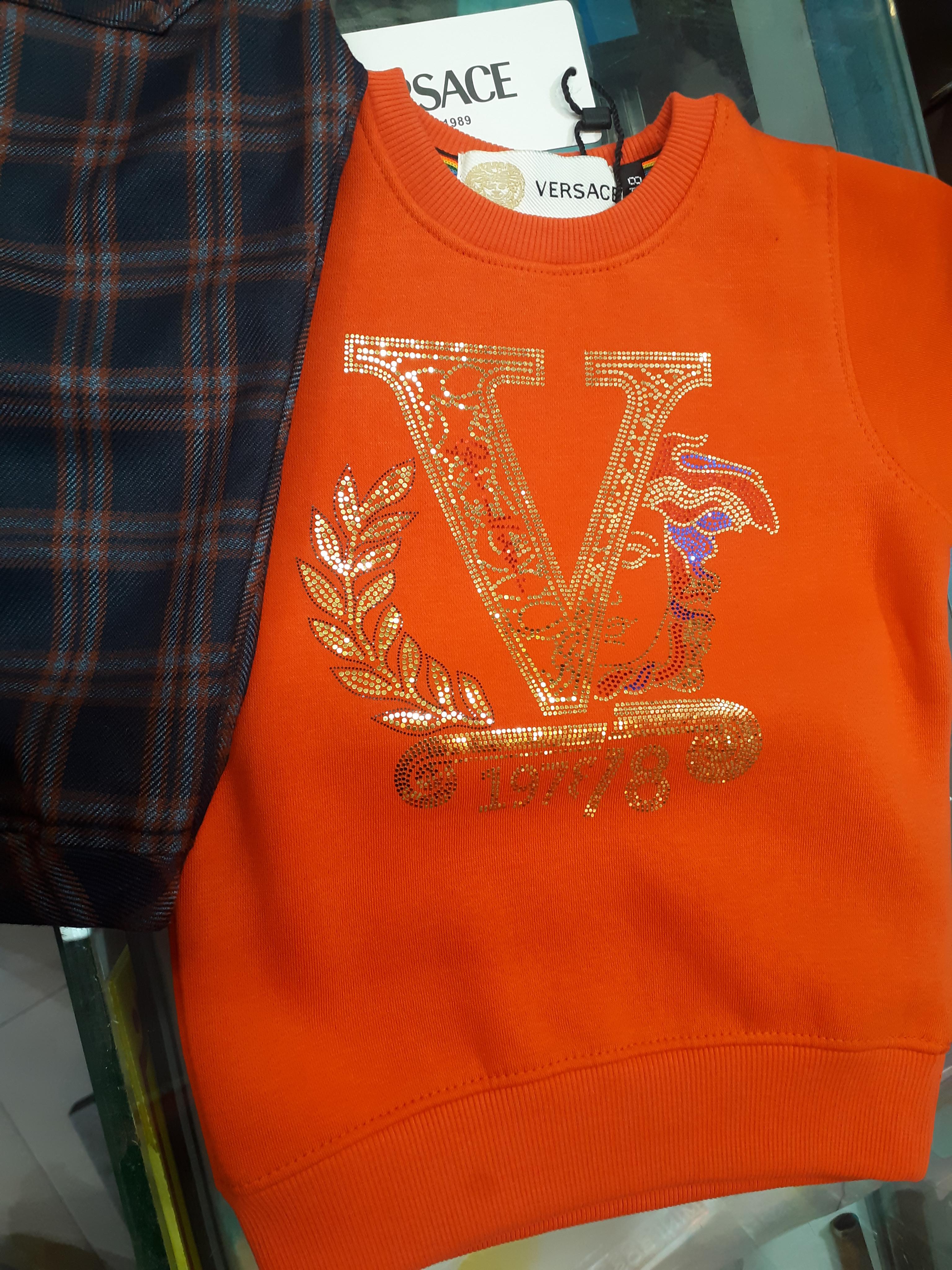 kids sweater  - 18208798 -  Standard Image - 1