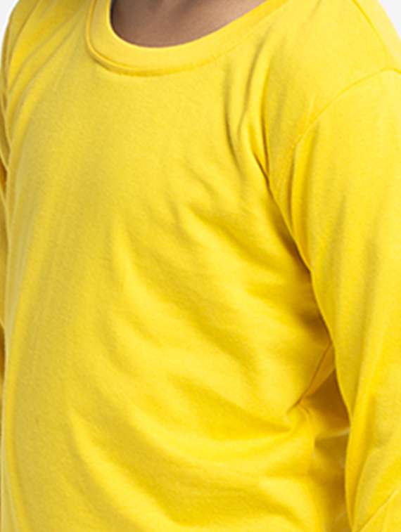 round neck solid t-shirt - 18208861 - Standard Image - 4