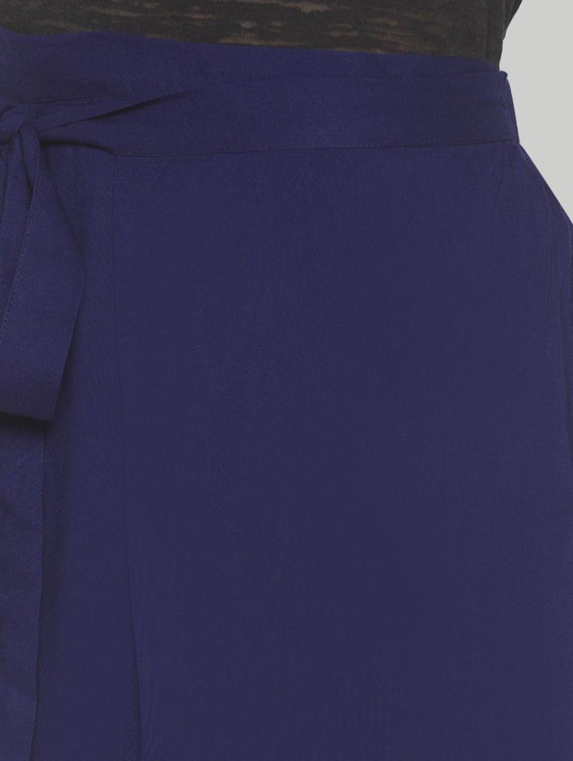 blue solid bottom wear - 18209163 - Standard Image - 4