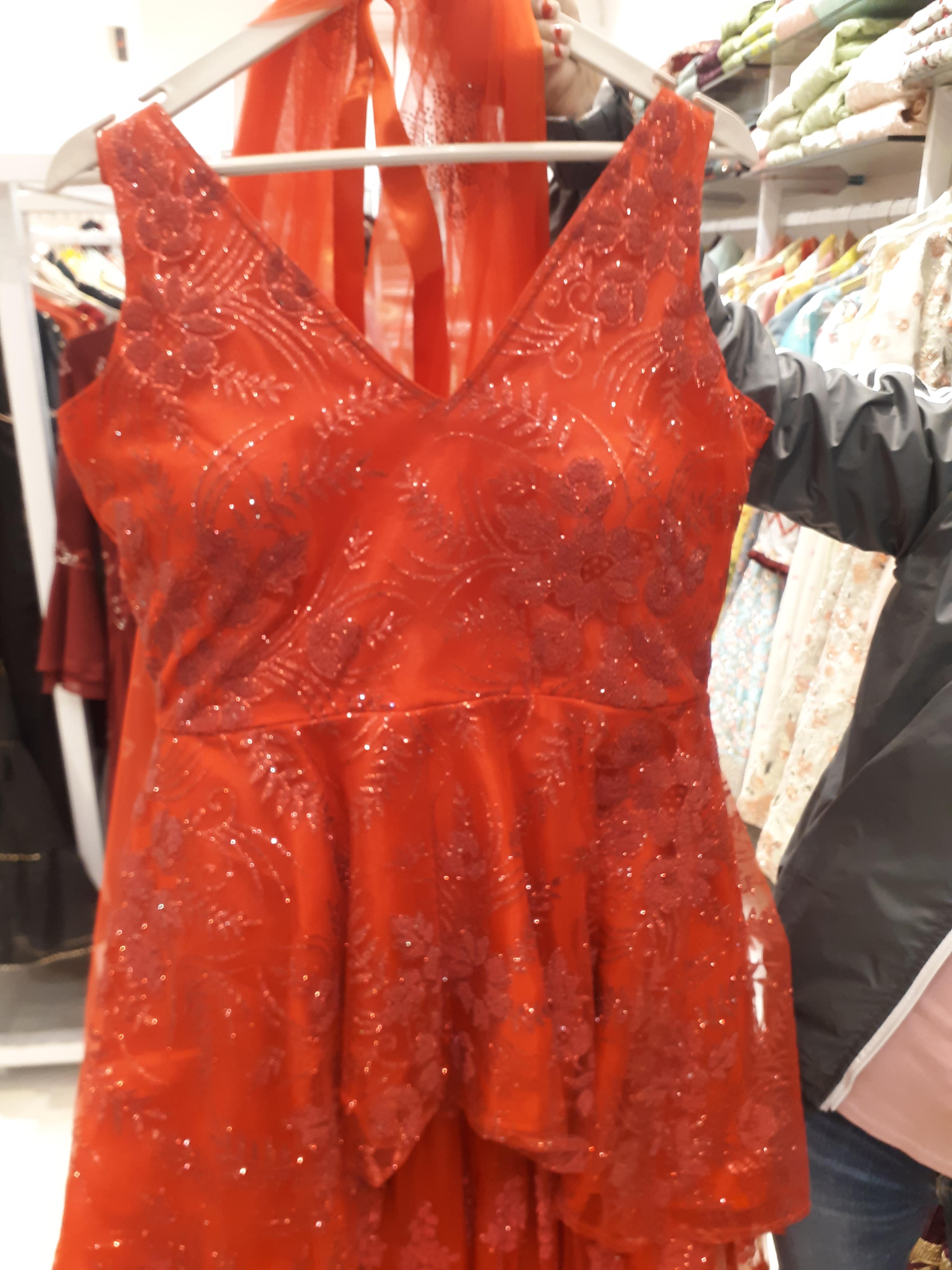 ladies dress - 18211693 - Standard Image - 1