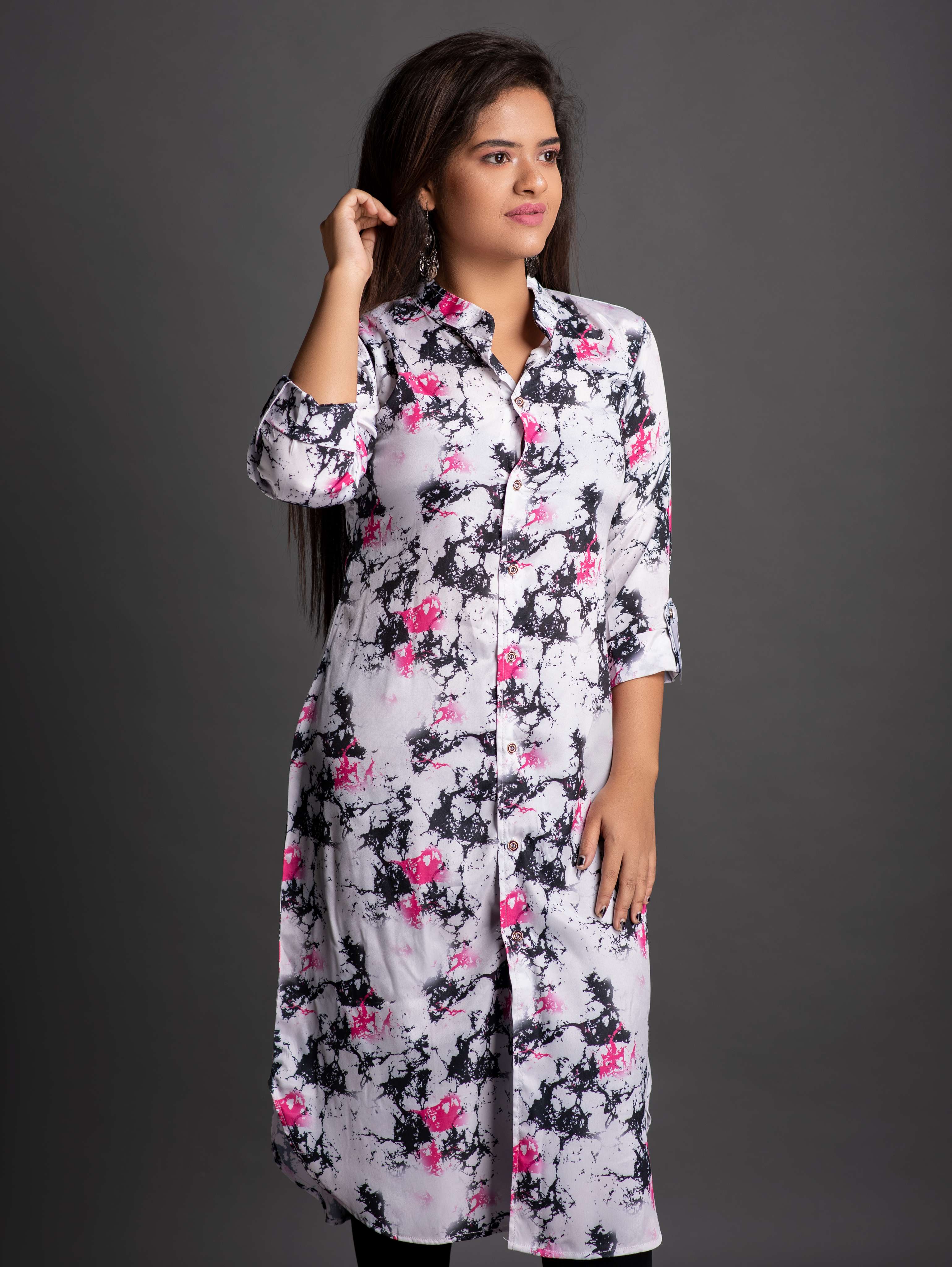 women's front slit kurta