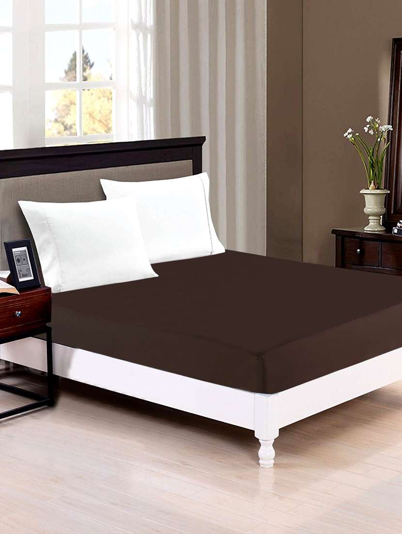 valtellina india water proof double bed non woven fabrics mattress protector (72 inch x 78 inch)