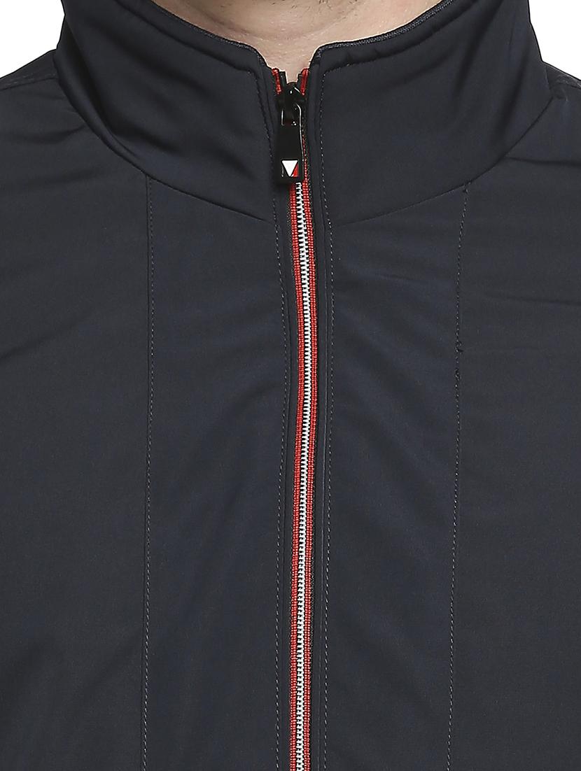 navy blue solid quilted jacket - 18225953 - Standard Image - 4