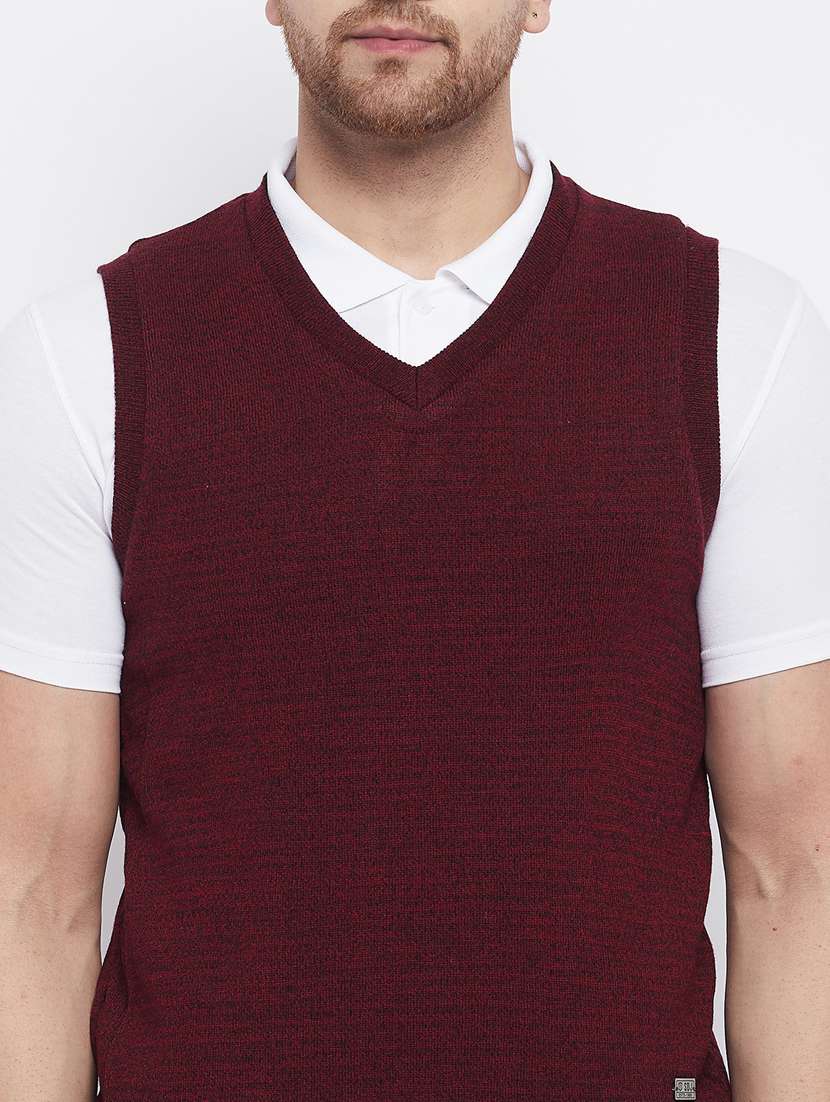 black striped pullover - 18229901 -  Standard Image - 4