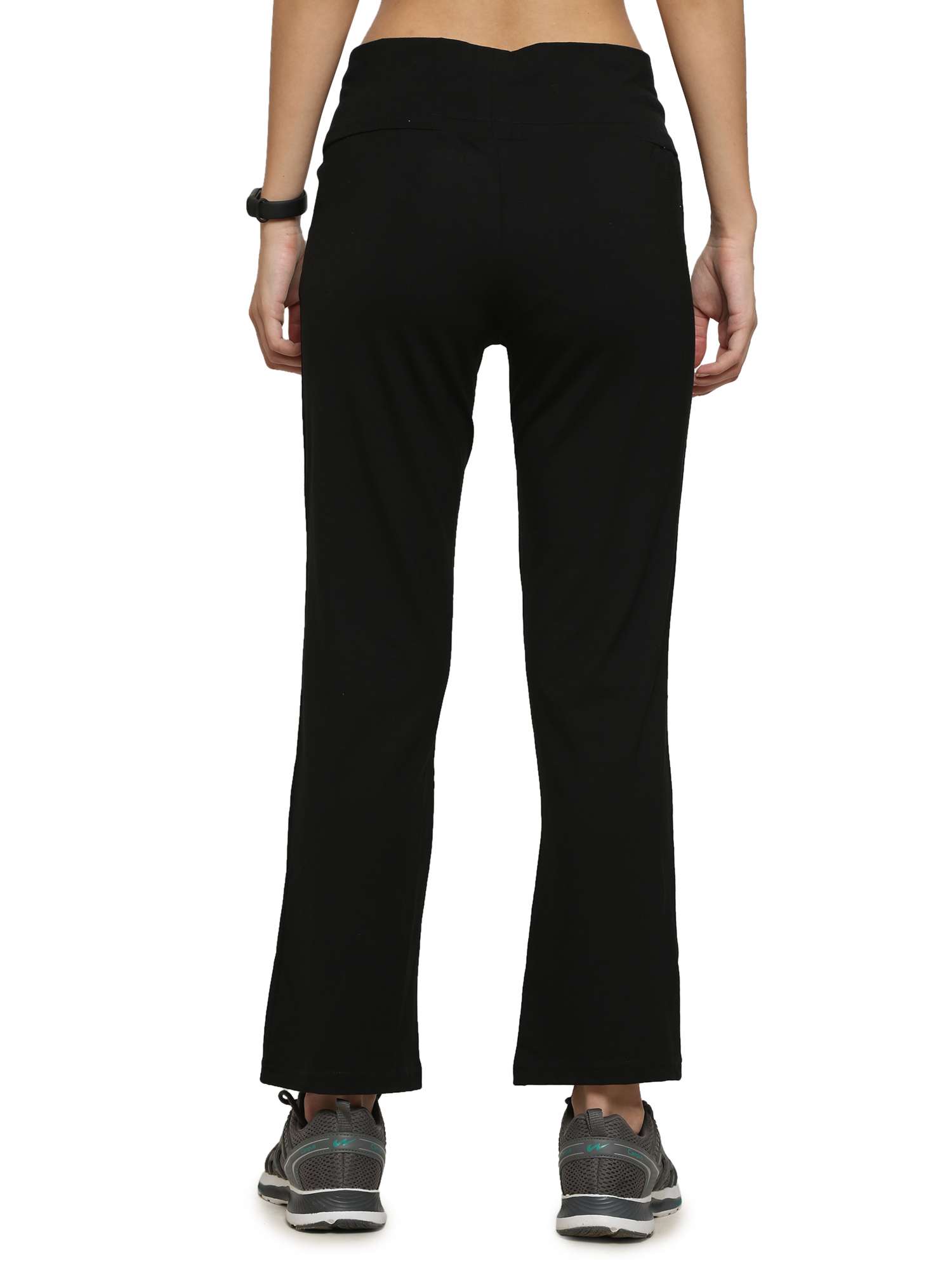 a premium quality super soft cotton  - 18232652 -  Standard Image - 4