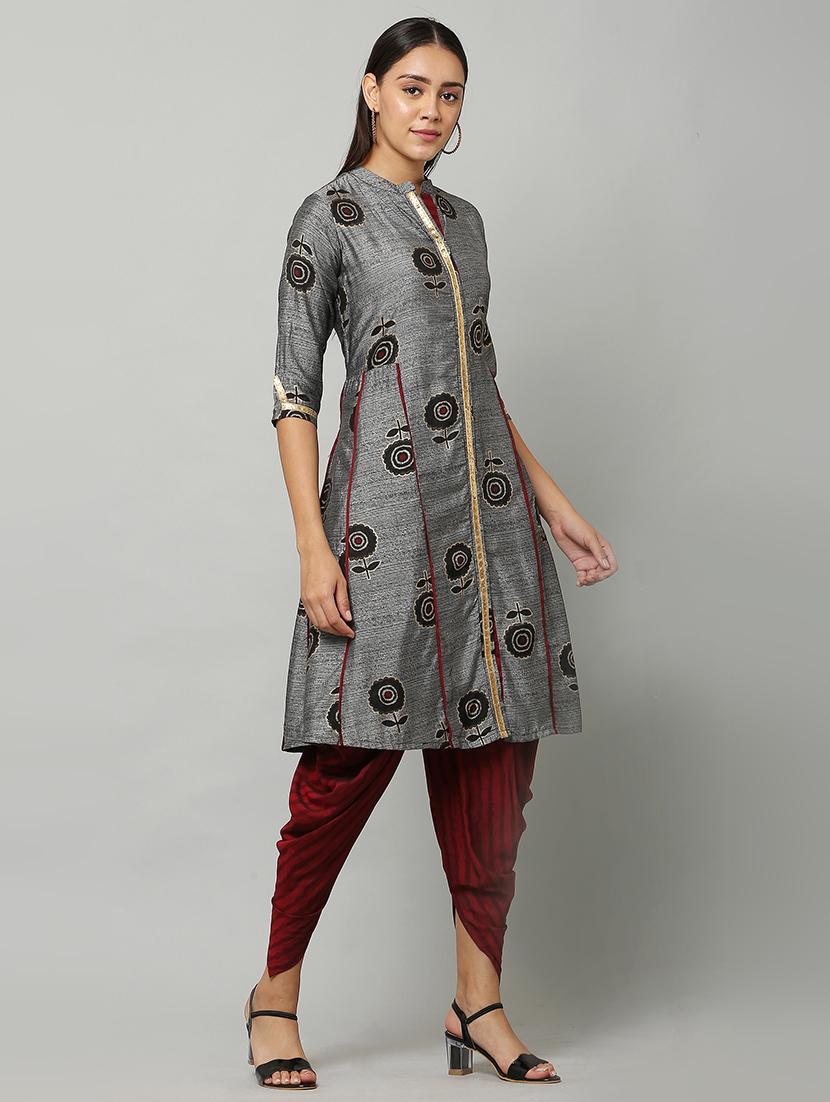grey suit set - 18234485 -  Standard Image - 1