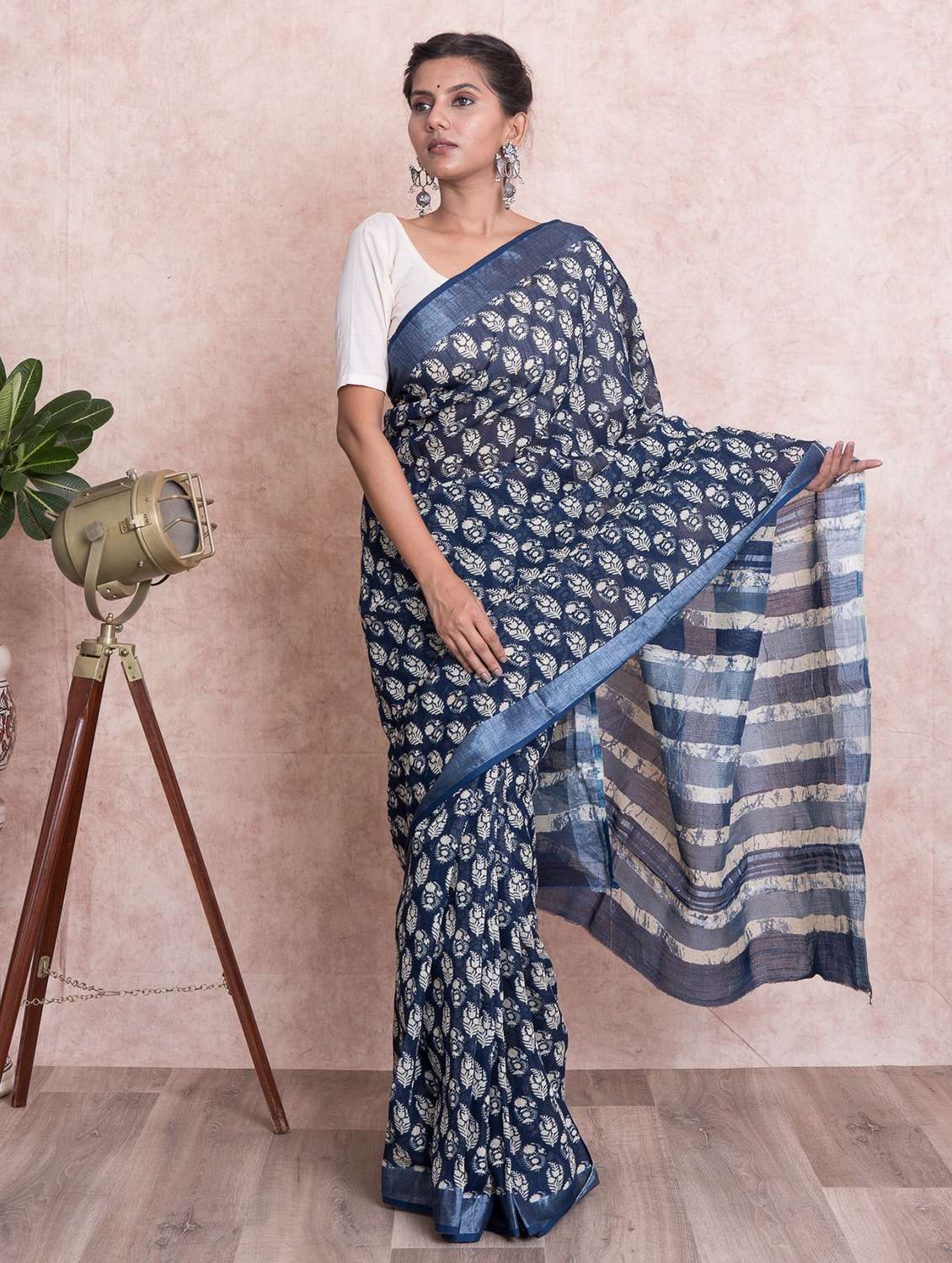 dabu printed saree  with blouse