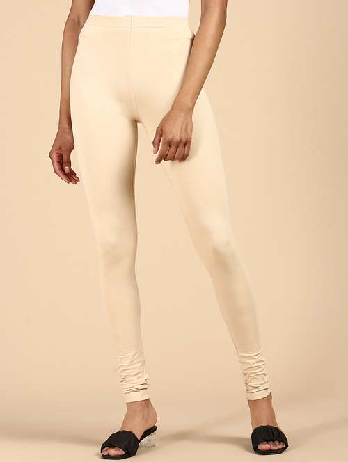 mid rise solid plus legging - 18246330 - Standard Image - 0