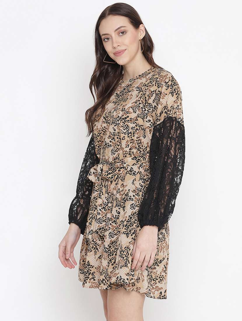 women's  floral dress - 18246594 -  Standard Image - 1