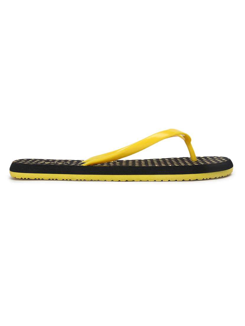 yellow flip flop - 18247086 - Standard Image - 1