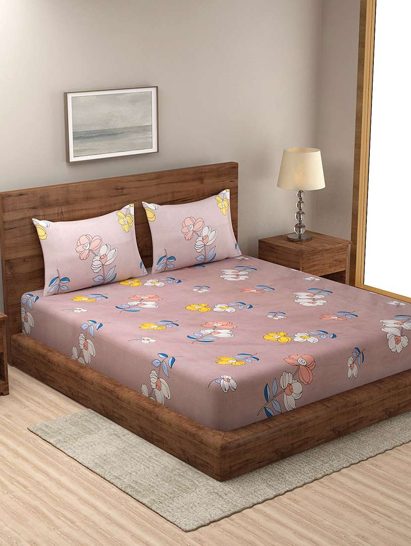 pink cotton blend bedsheet