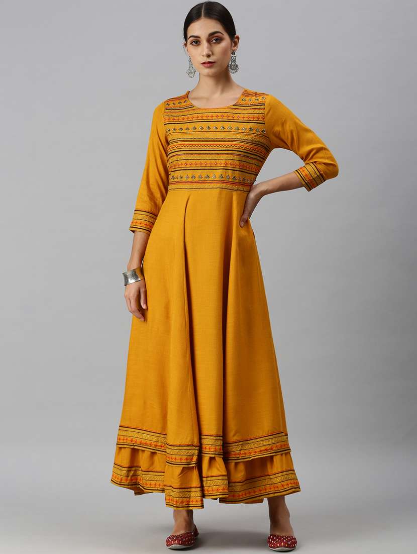 women's flared kurta