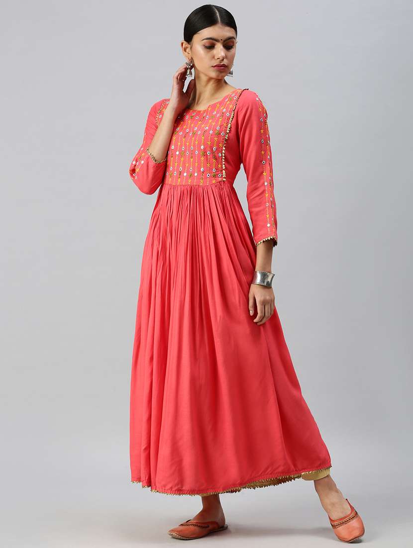 women's flared kurta
