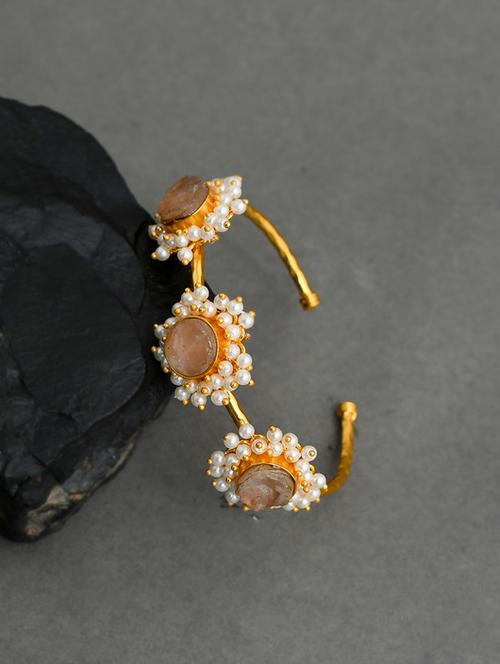 gold plated silvana pearl bracelet - 18259793 - Standard Image - 0
