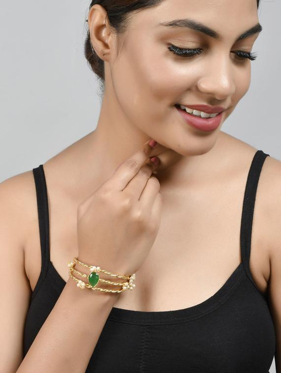 gold plated pearl triple bracelet - 18259796 - Standard Image - 1