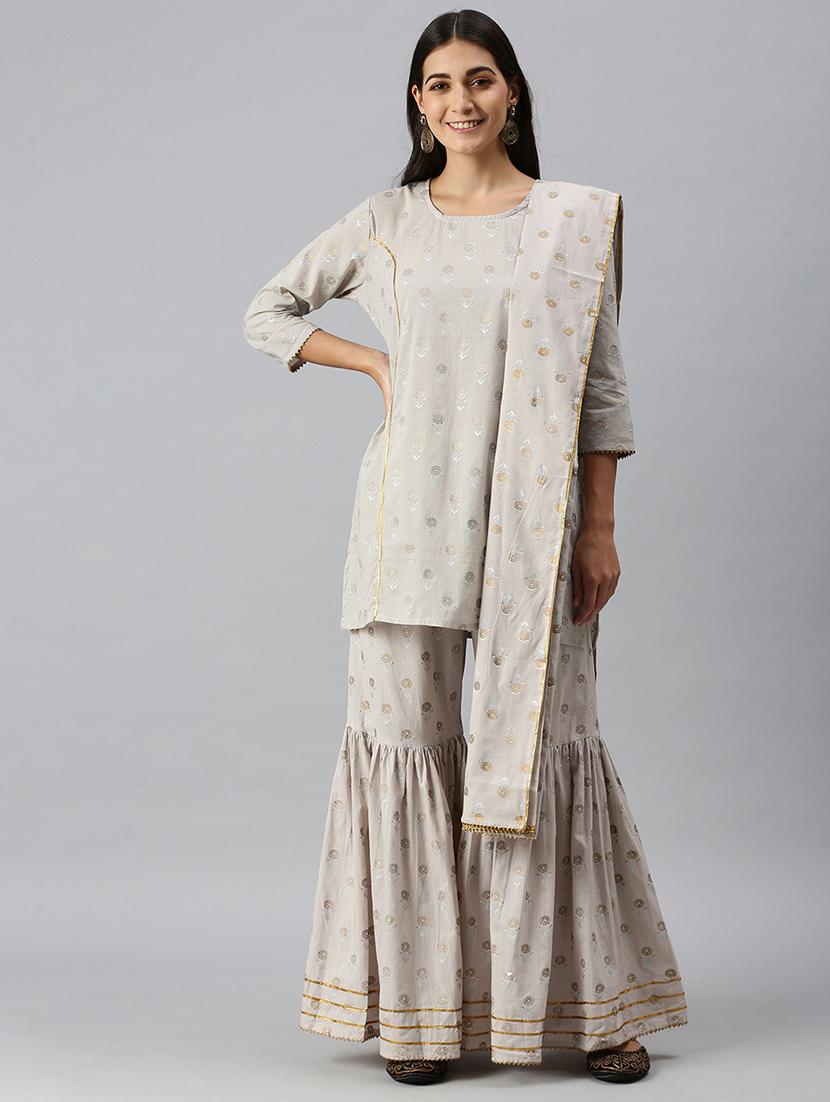 women floral kurta sharara set with dupatta - 18260897 -  Zoom Image - 0