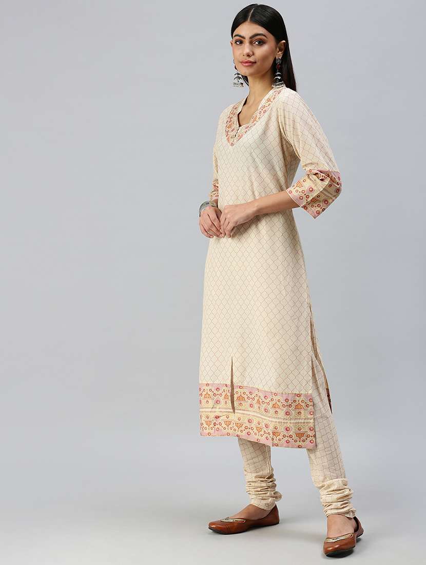 women printed mandarin neck kurta churidaar set - 18260900 -  Standard Image - 1
