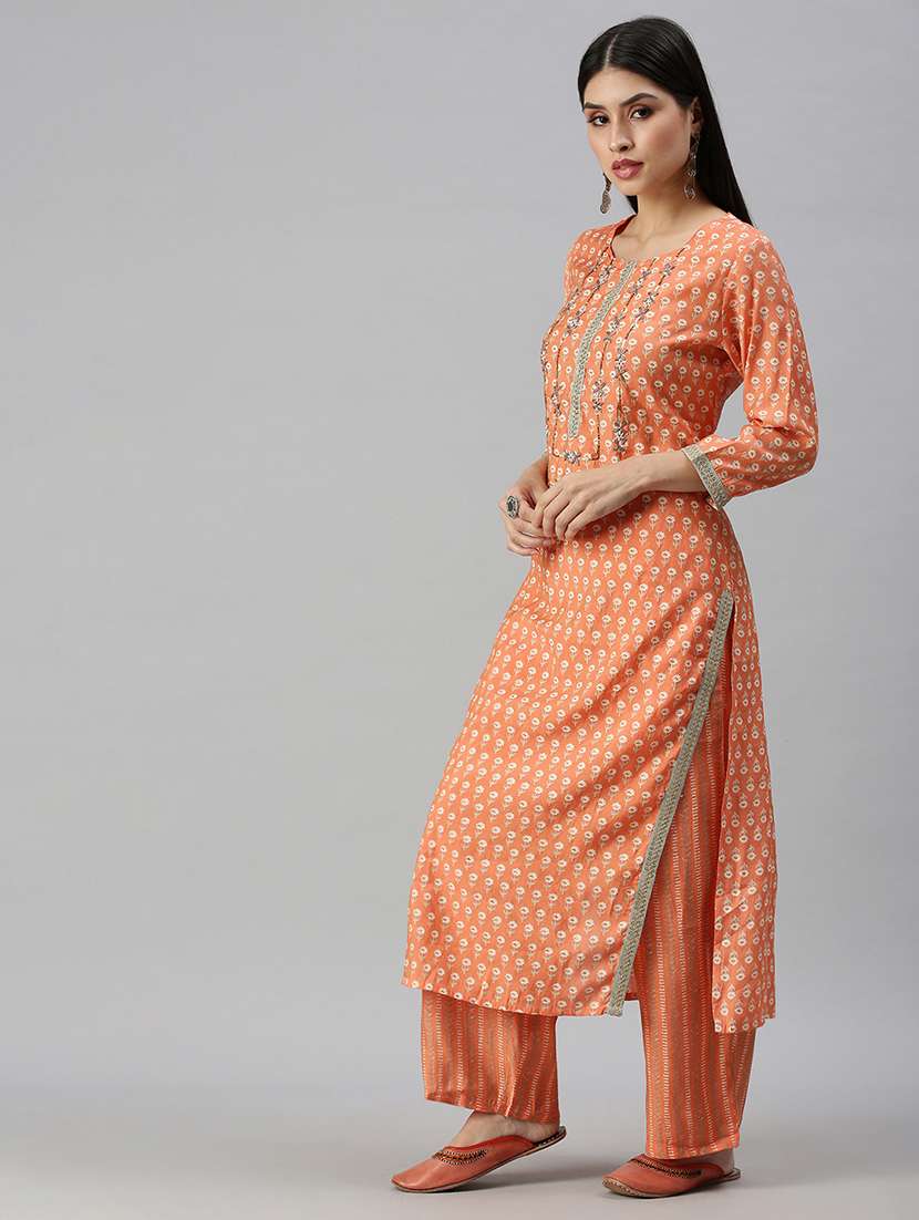 women floral kurta palazzo set with dupatta - 18260924 -  Standard Image - 1