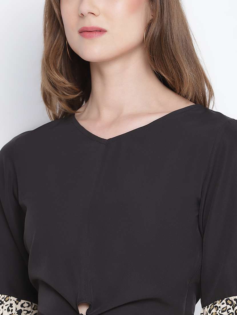 women's crop v neck top - 18262066 - Standard Image - 4