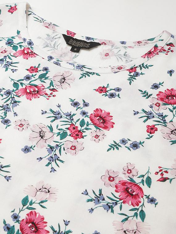 round neck floral top - 18266482 - Standard Image - 4