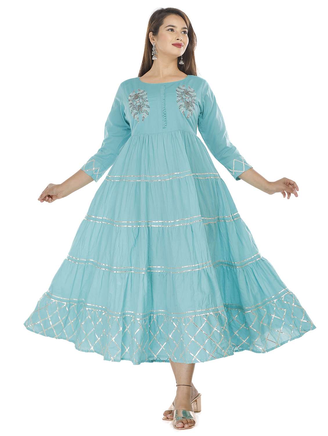 embellished detail flared dress