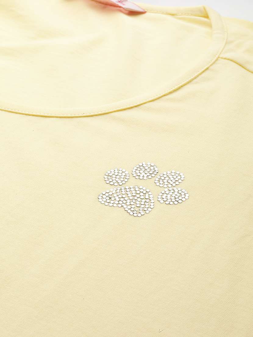 women's plain round neck t-shirt - 18272471 -  Standard Image - 4