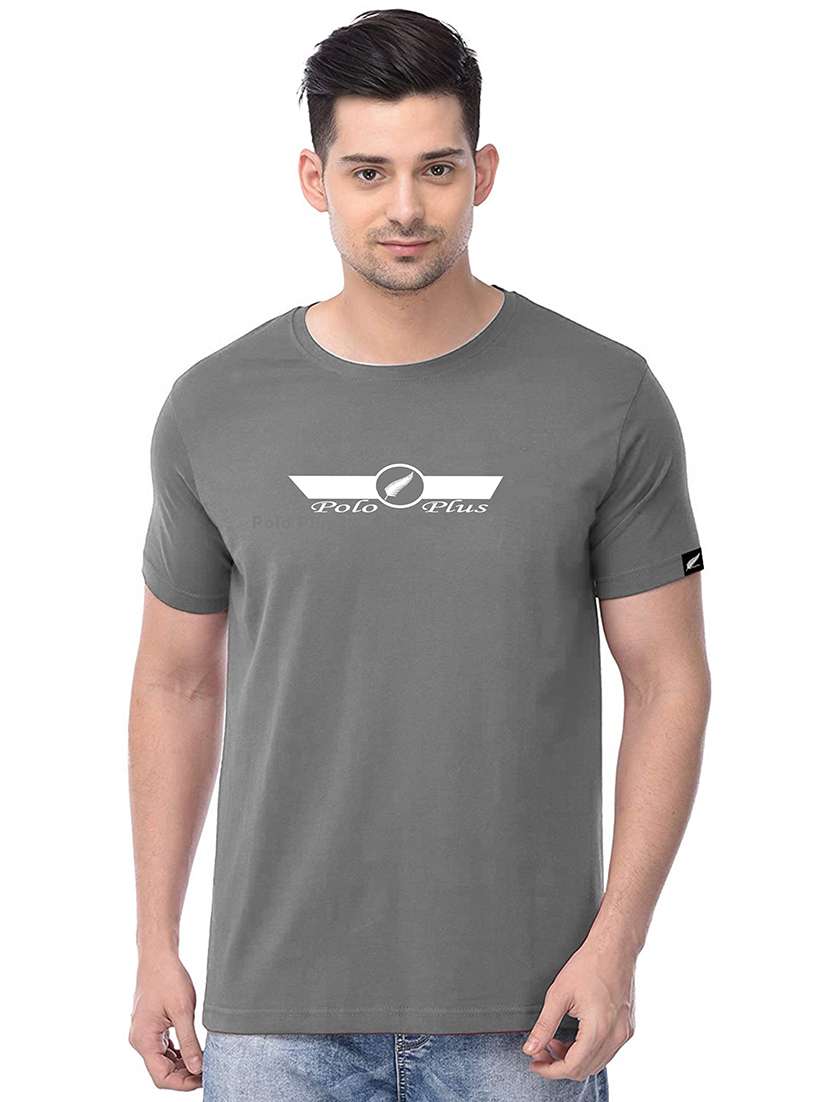 men round neck chest printed t-shirt