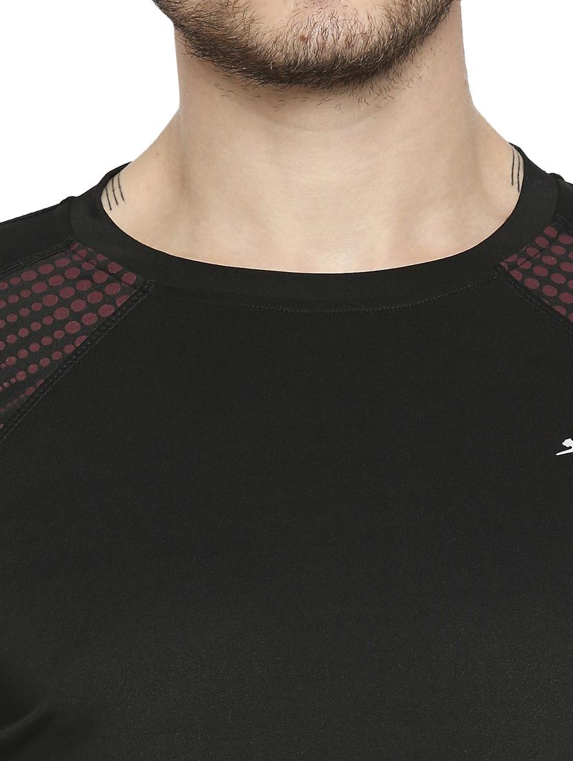 black solid t-shirt - 18273664 - Standard Image - 4