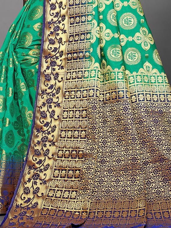 zari work woven saree with blouse - 18276364 - Standard Image - 4