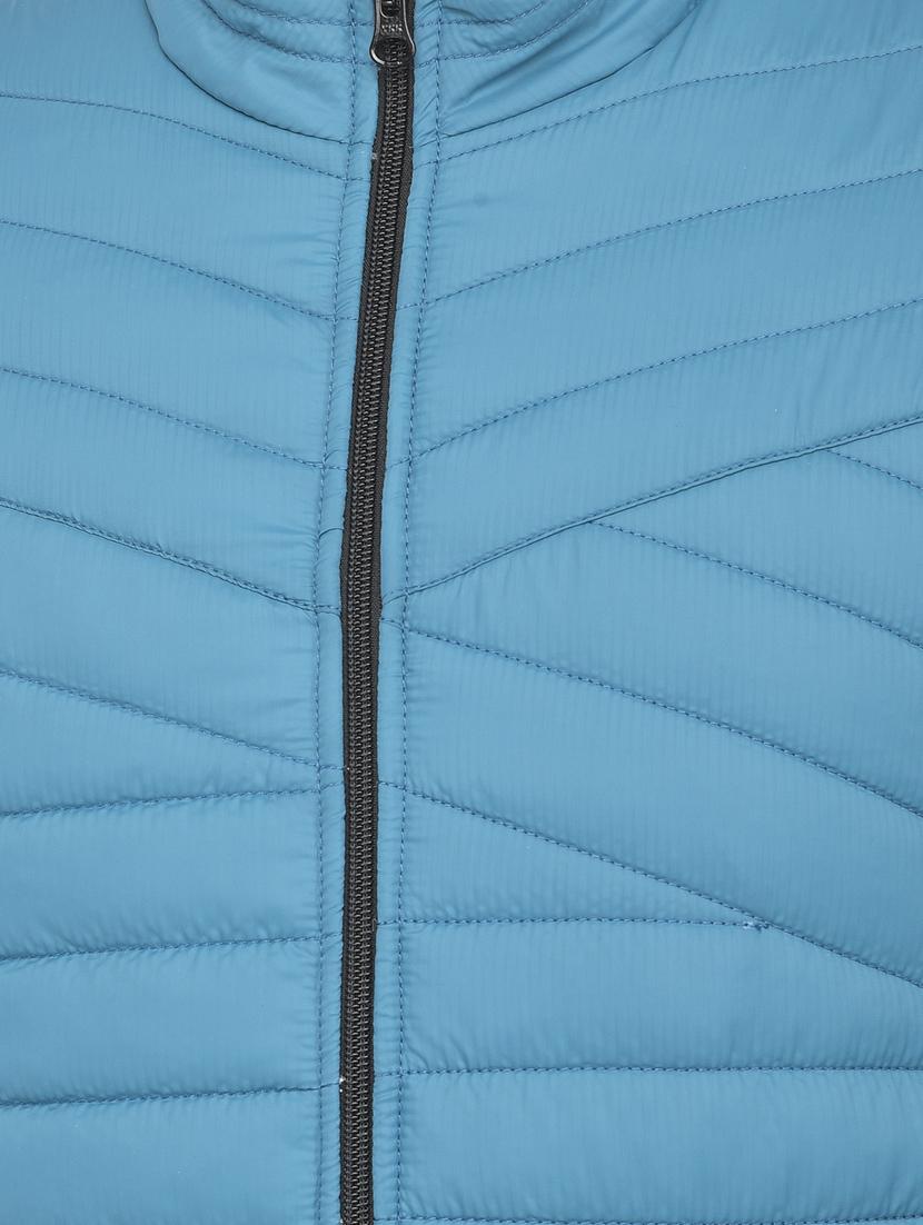 blue solid quilted jacket - 18277557 - Standard Image - 4