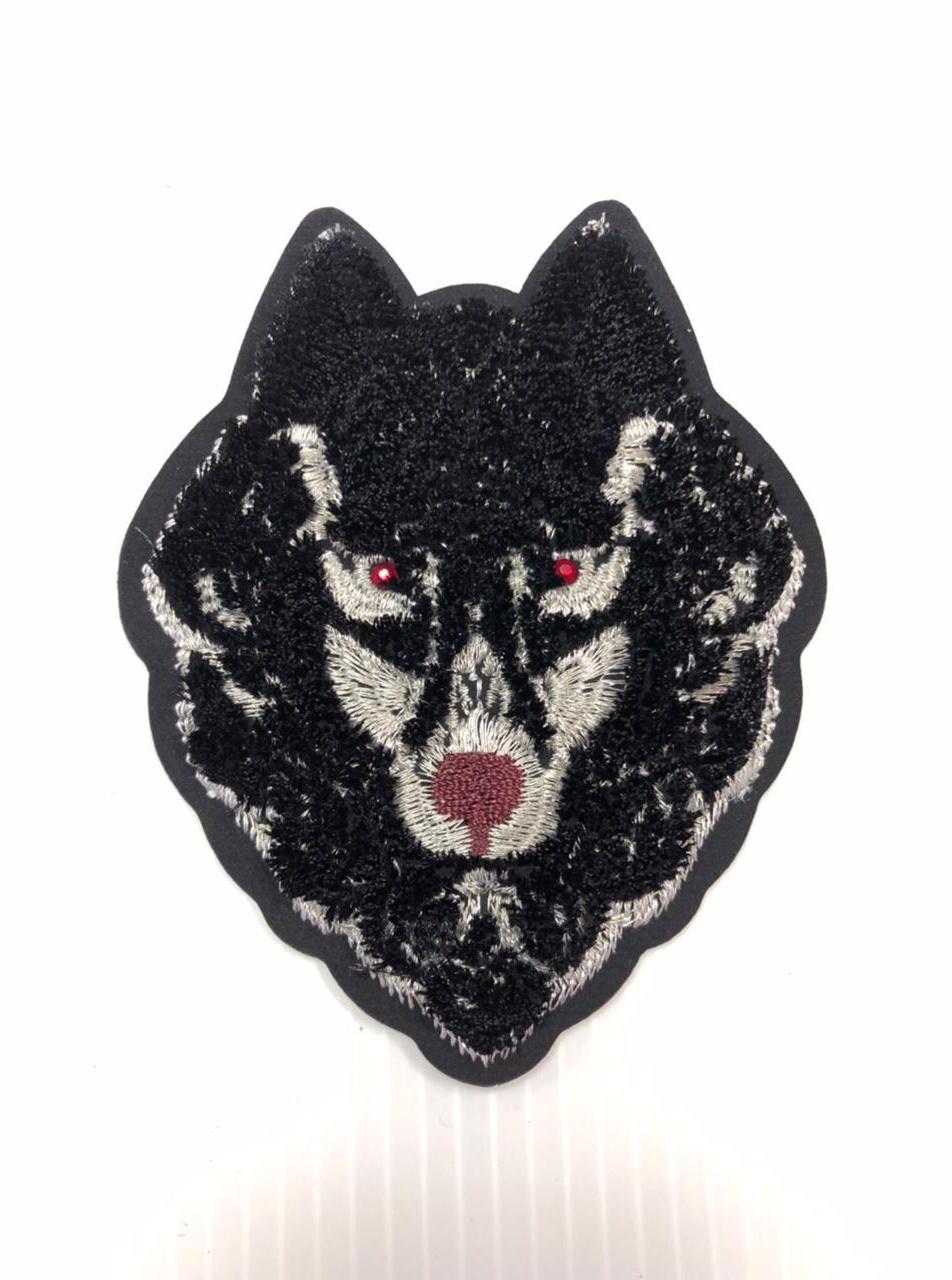 good quality embroidered patches - 18278624 - Standard Image - 1