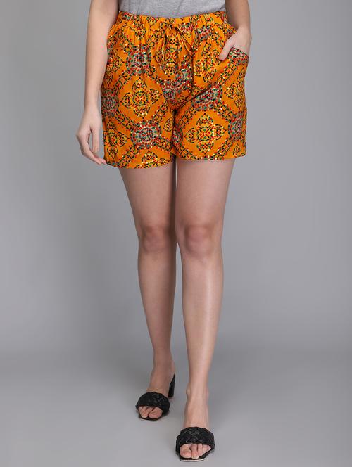 mid rise printed short - 18283353 - Standard Image - 0
