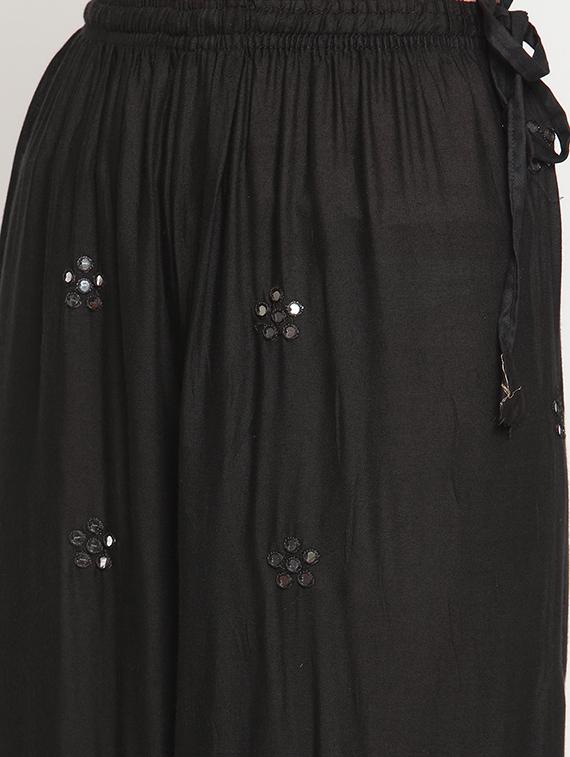 mid rise embroidered detail palazzo - 18283960 - Standard Image - 4