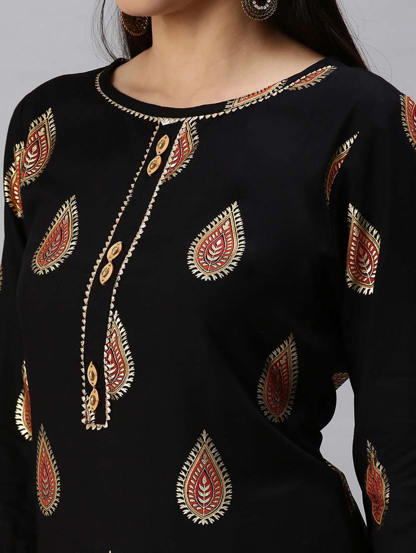 women black printed kurta palazzo set with dupatta - 18285547 -  Standard Image - 4
