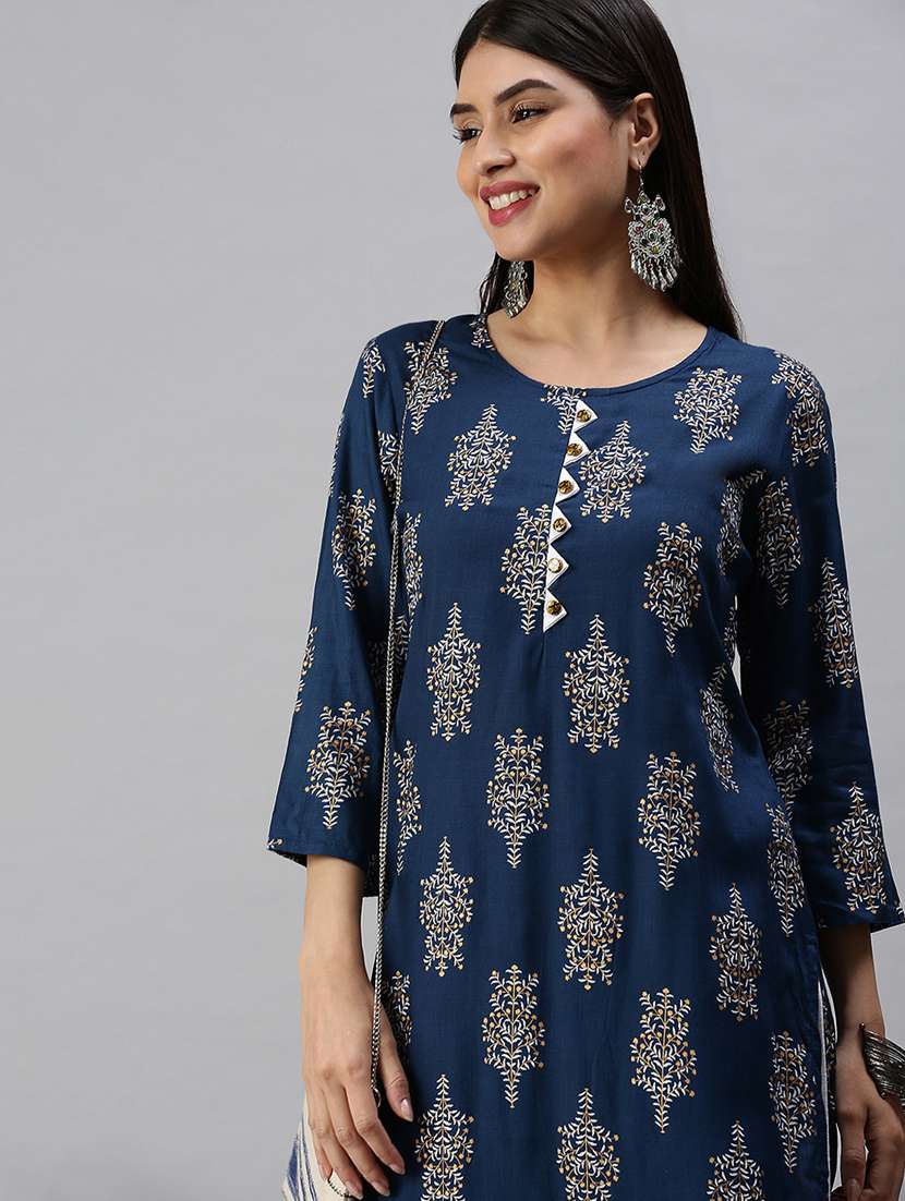 women printed round neck kurta palazzo set - 18285571 -  Standard Image - 4
