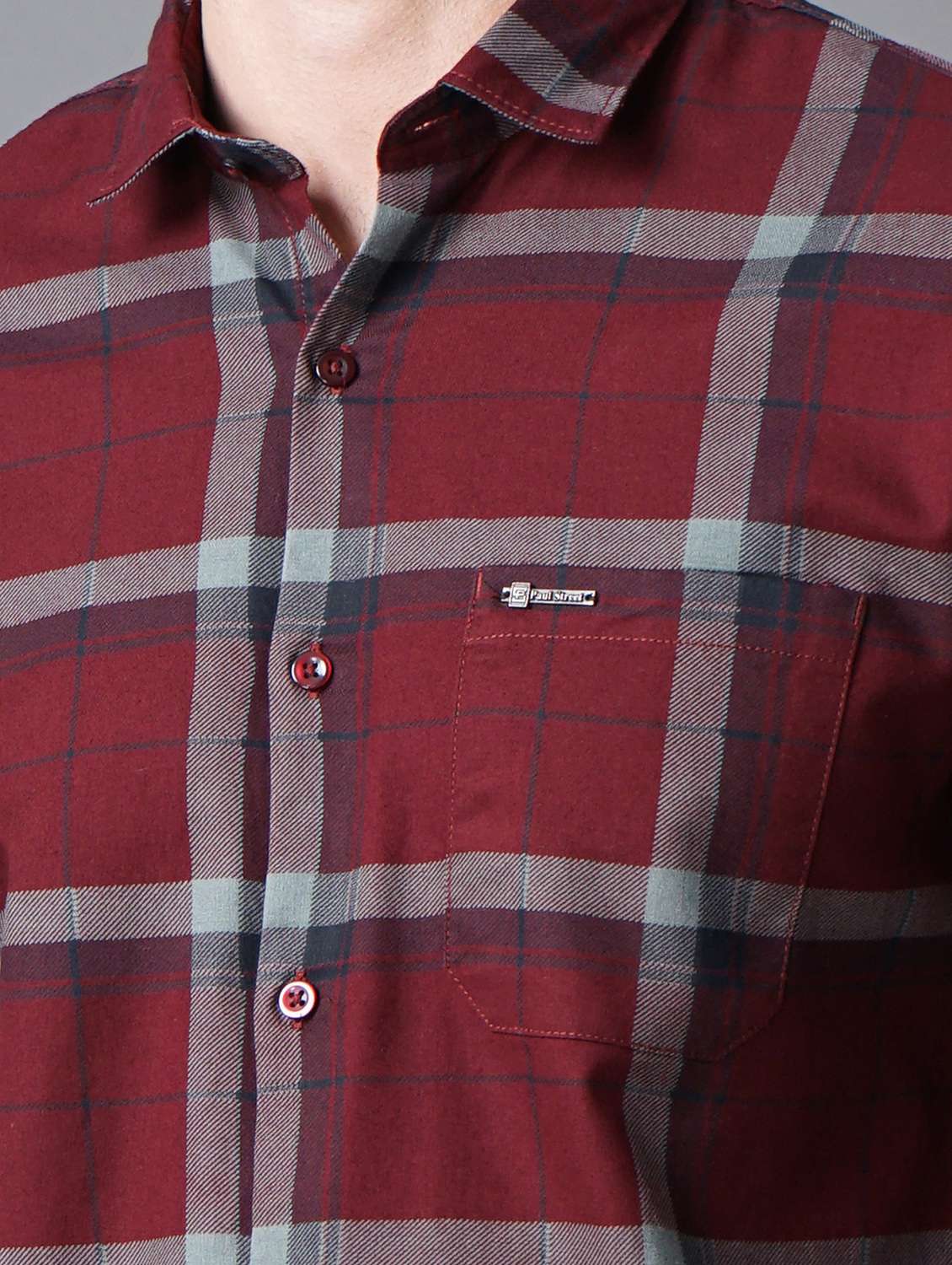 red checked casual shirt - 18287037 -  Standard Image - 4