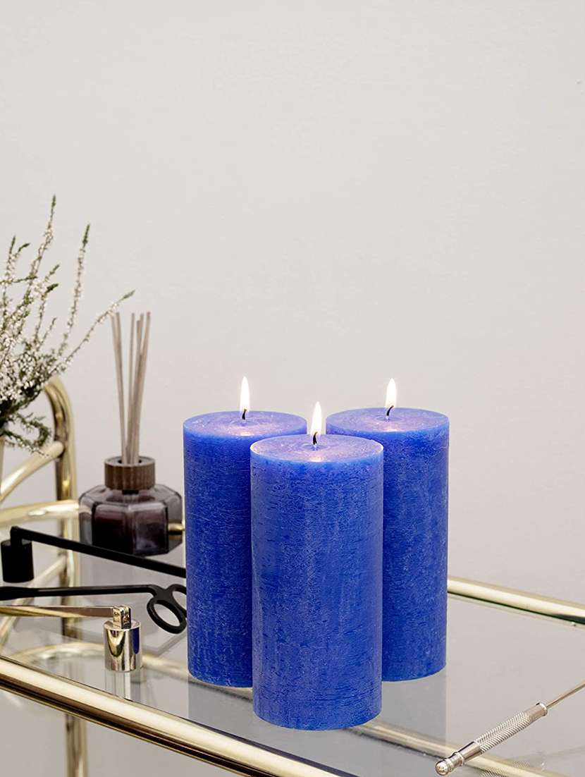 blue 6 inch strawberry fragrance set of 3 pillar candles