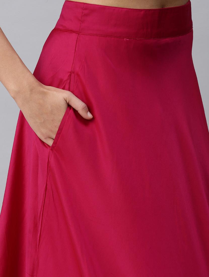 red solid flared skirt - 18289815 - Standard Image - 4