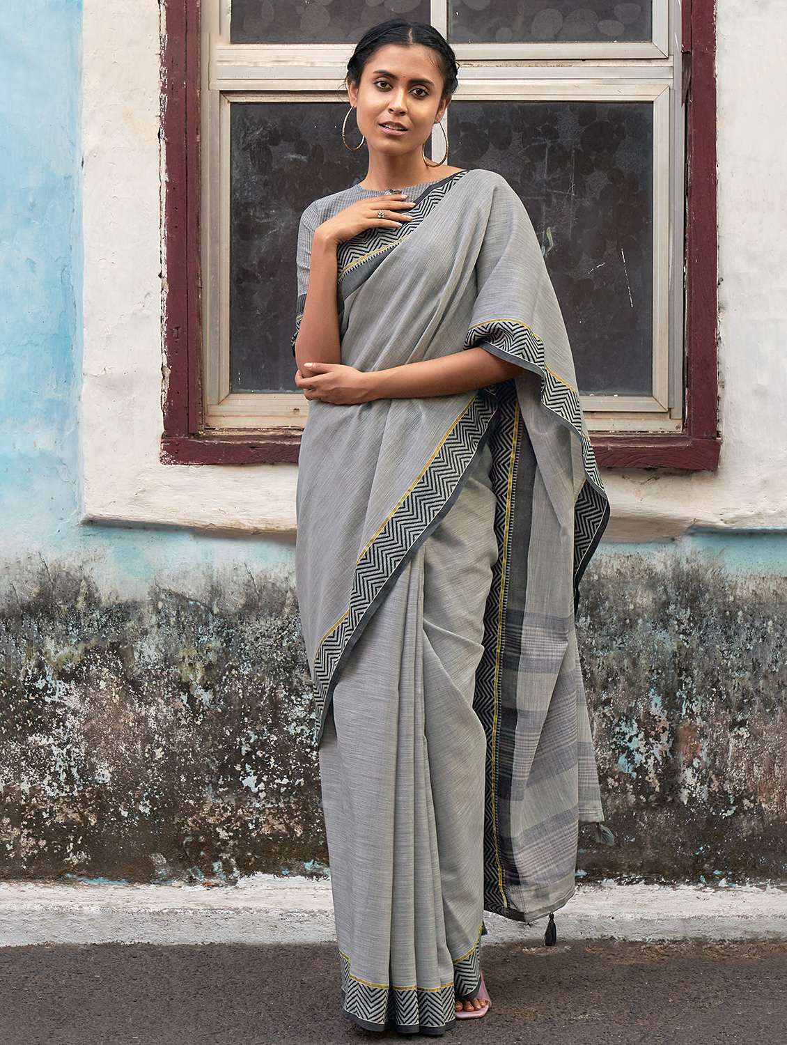 grey linen saree