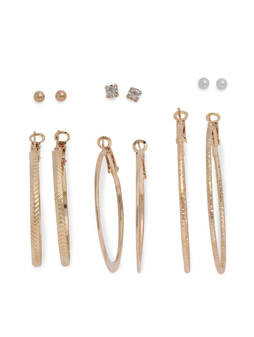 gold metal hoop earring