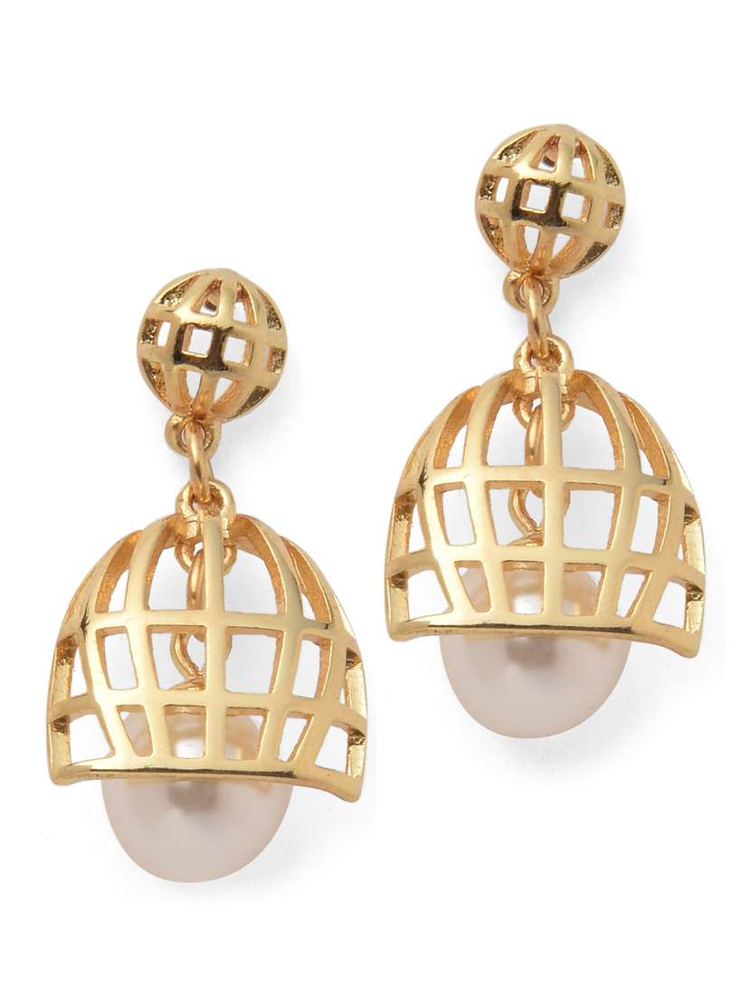 gold metal jhumka earring