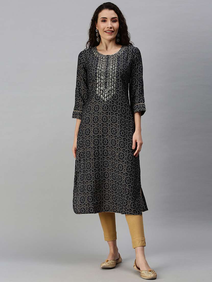 women's straight kurta - 18292979 -  Zoom Image - 0