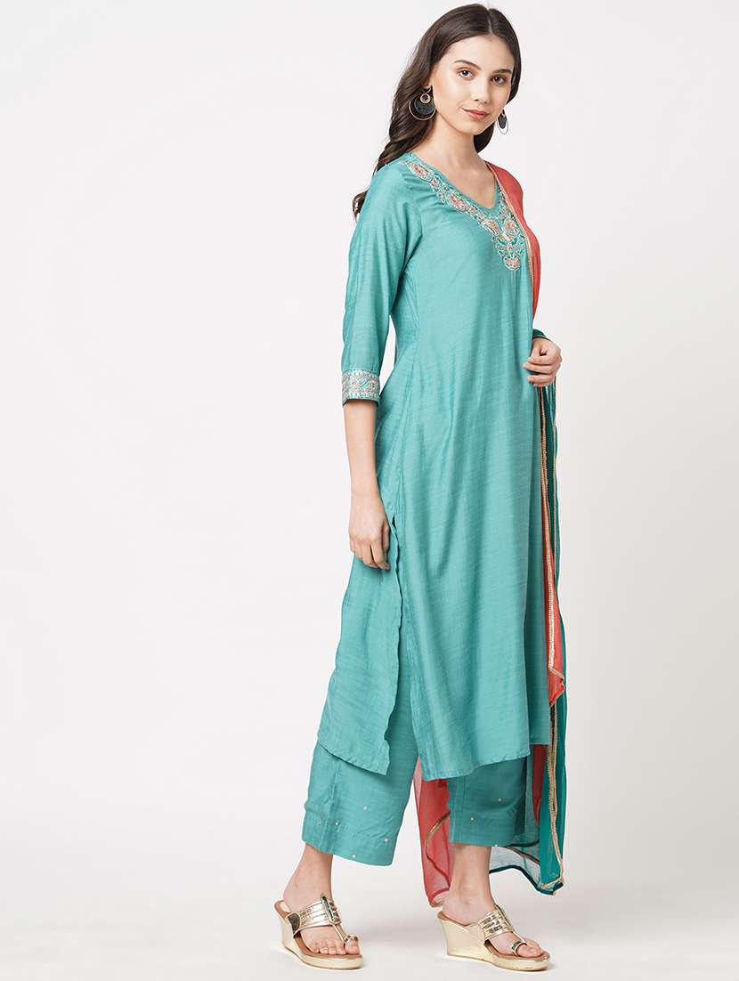 green viscose suit  set - 18293776 -  Standard Image - 1