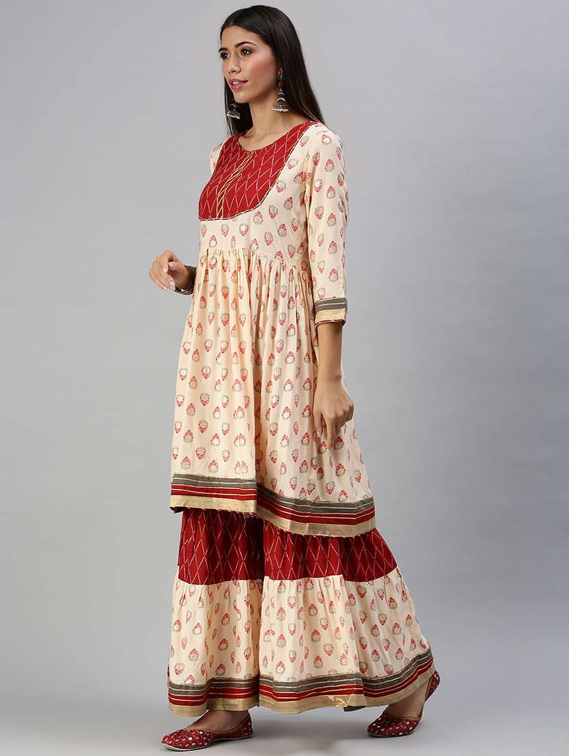 Women Printed Kurta Sharara Set With Dupatta