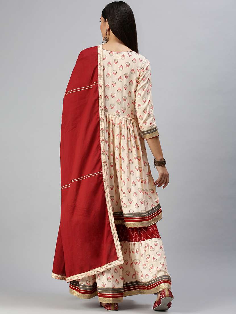 Women Printed Kurta Sharara Set With Dupatta