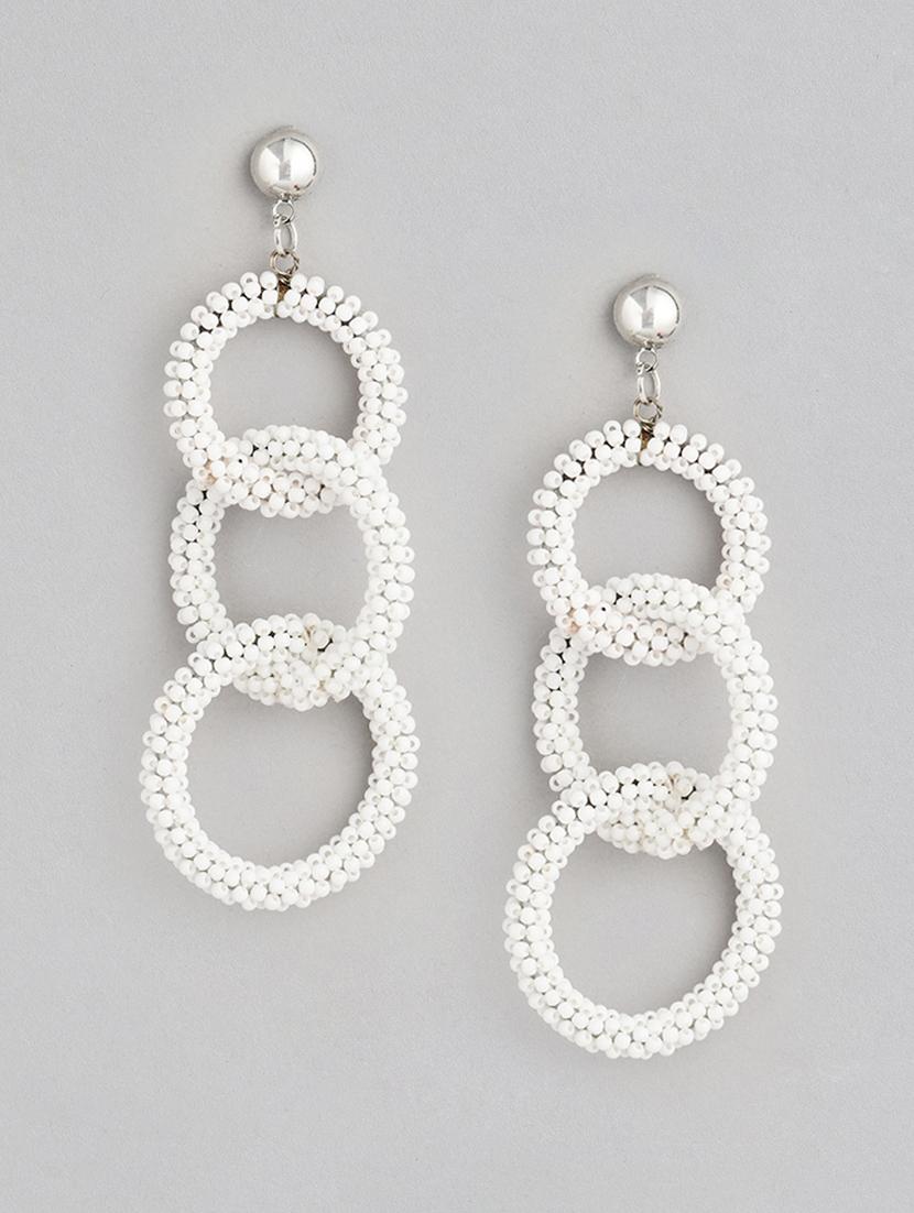 white metal drop earring - 18299784 - Zoom Image - 0